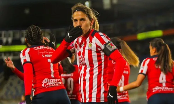 Y también comienza el torneo de liga para el equipo de Chivas femenil.