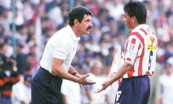 Ya suenan nombres para el banquillo rojiblanco.