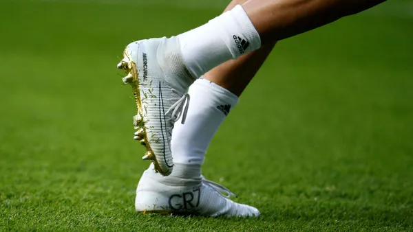 Zapatos de CR7 (Foto: Milenio)
