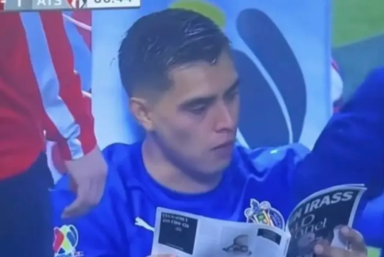 A lo Tubo Gómez, la viral imagen de Raúl Rangel en el Clásico Tapatío ...