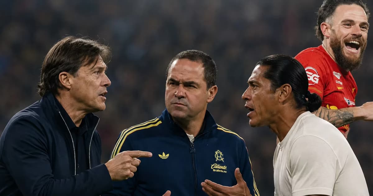 Matías Almeyda, André Jardine, Joel Huiqui y Nahitan Nández.