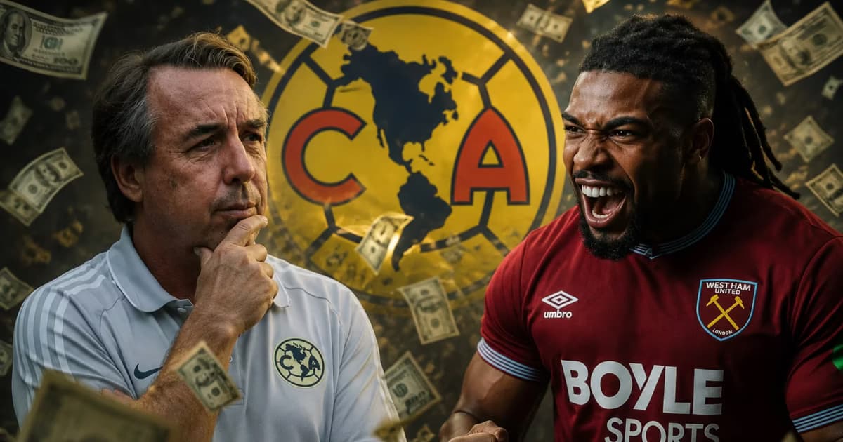 Emilio Azcárraga viendo a Adama Traoré.