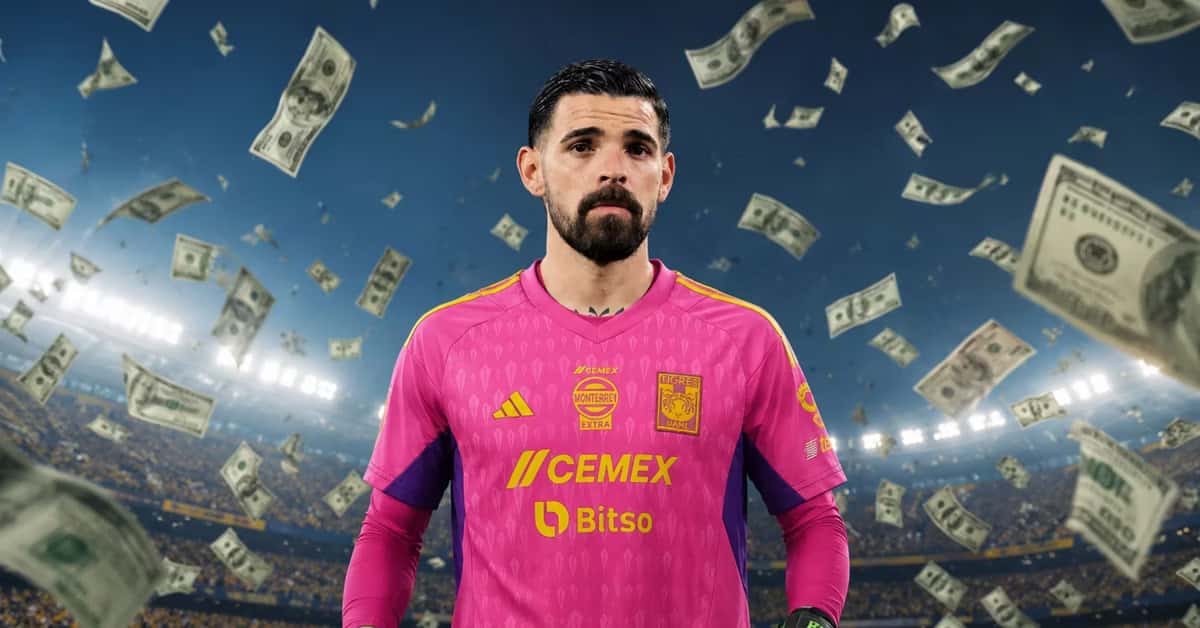 Andrés Gudiño con el uniforme de Tigres.