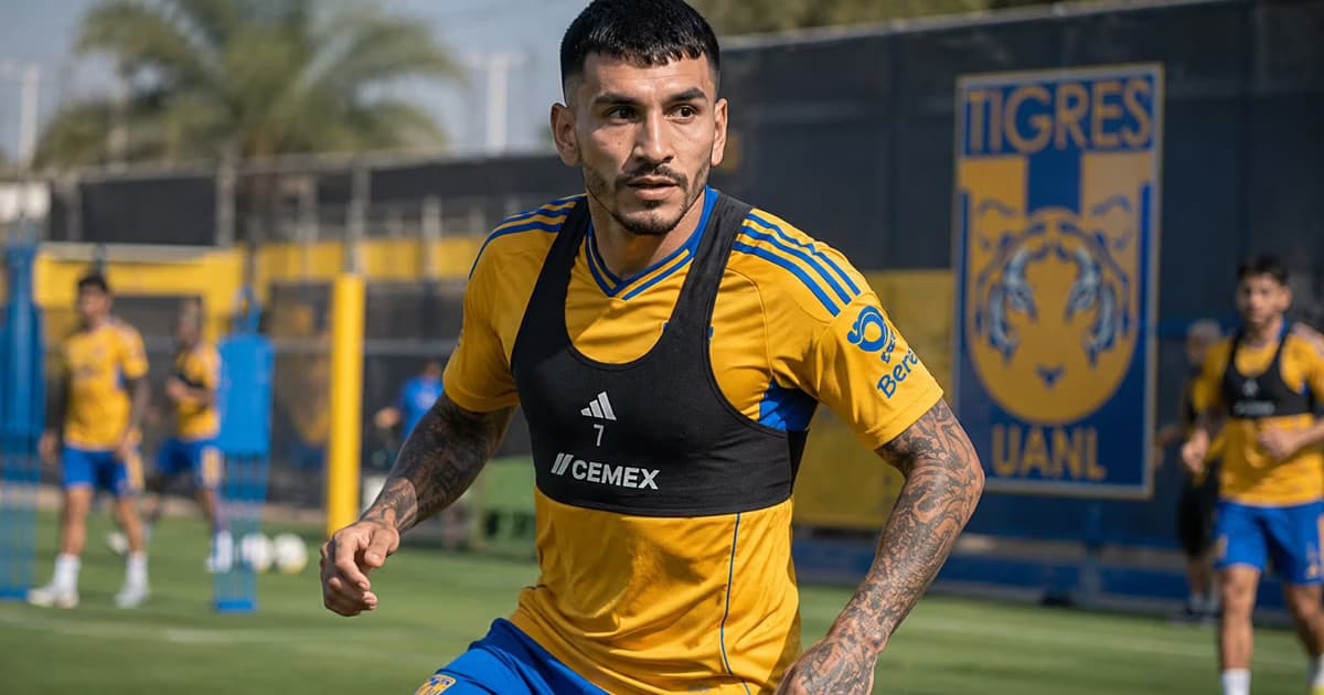 Ángel Correa volvió al trabajo con Tigres, pero River Plate ya sabe cuánto costaría sacarlo de México.