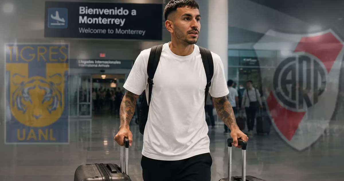Ángel Correa llegando a Nuevo León.