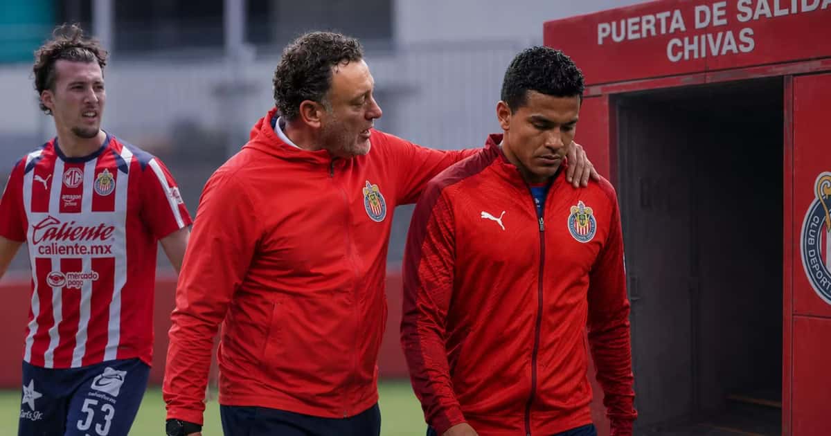 Gabriel Milito, Gilberto Sepúlveda y Carlo Soldati.