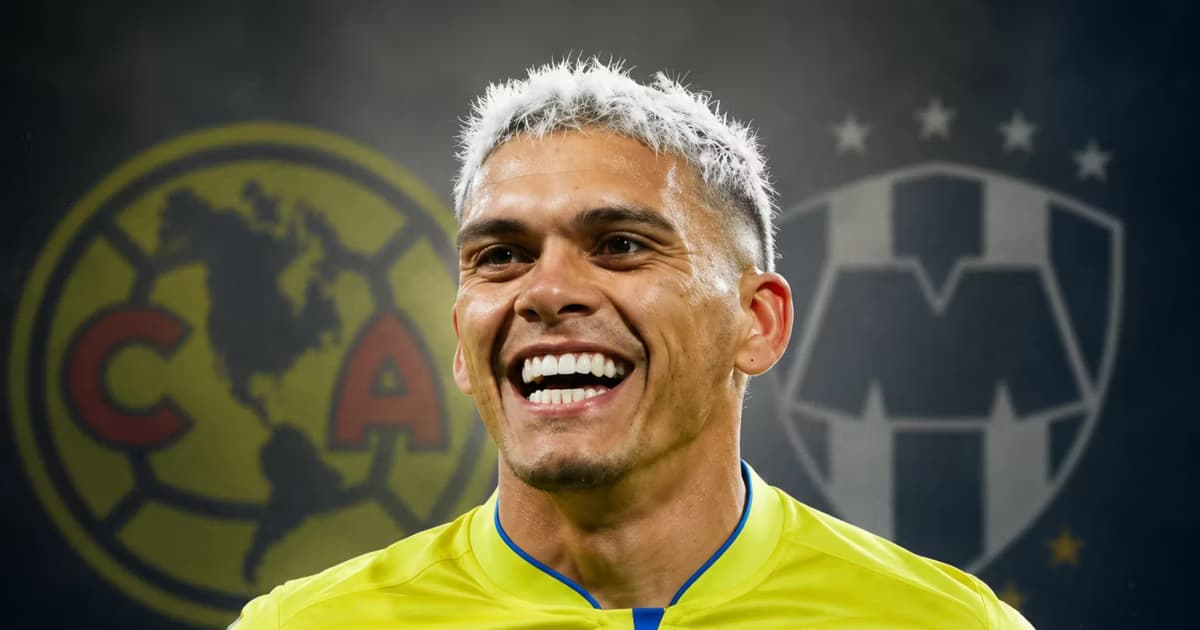 Brian Ocampo y escudos de América y Rayados.