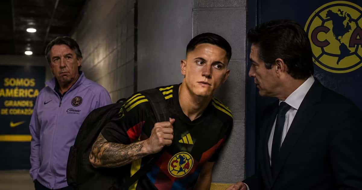 Brian Rodríguez ofreciéndose a otro equipo.