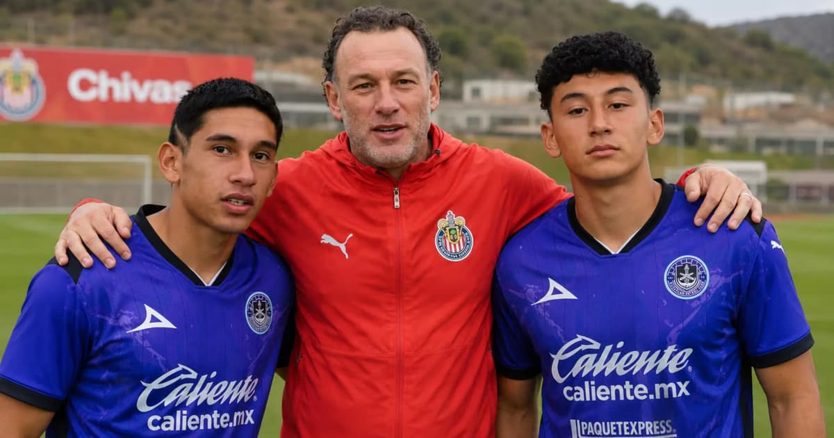 Gabriel Milito, Anwar Ben Rhouma y Leonel Moreno.