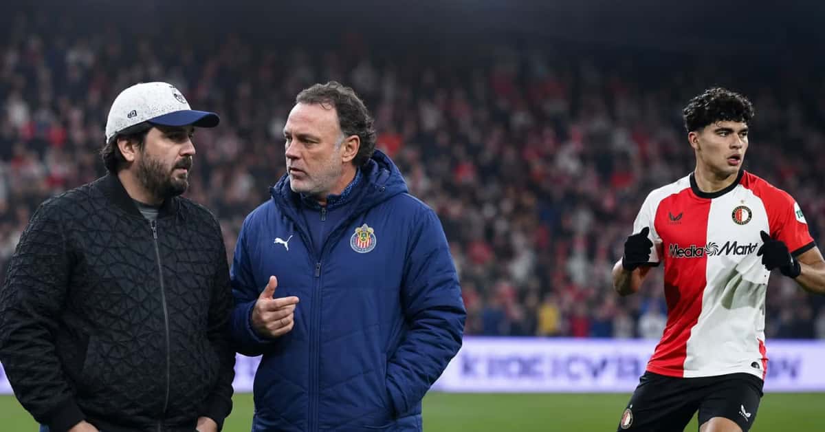 Amaury Vergara, Gabriel Milito y Stephano Carrillo.