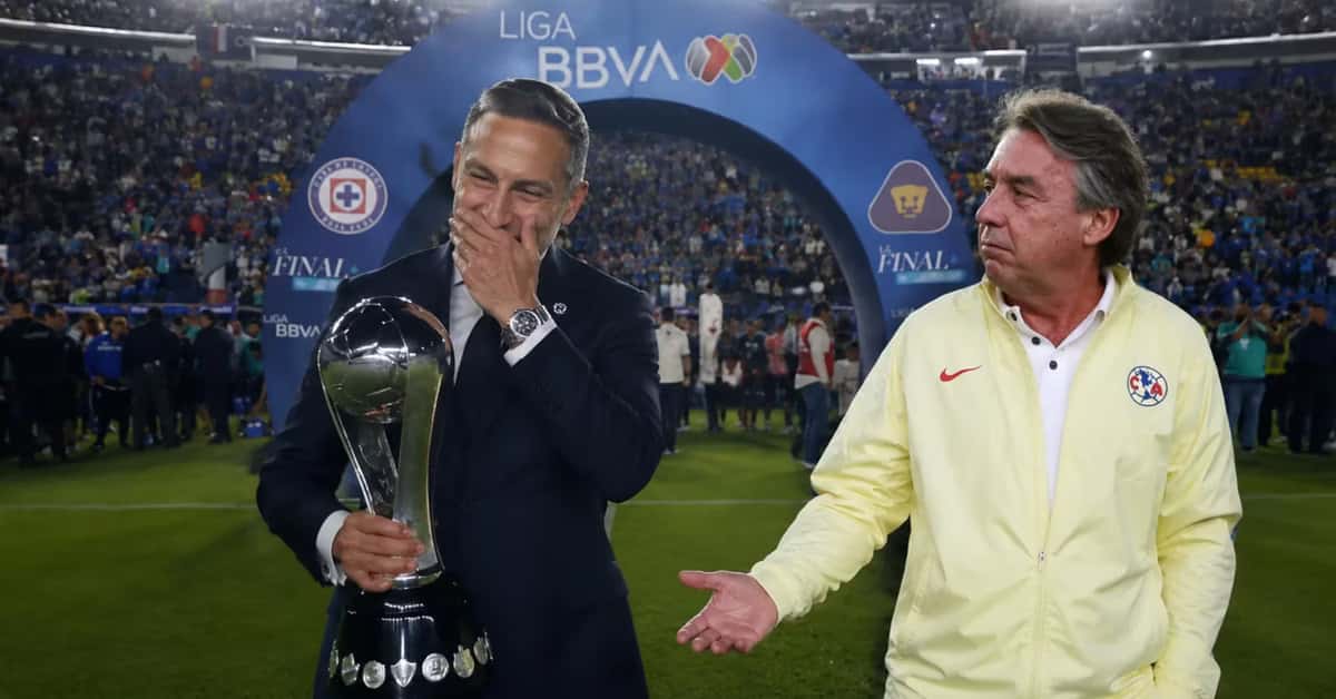 Christian Giménez junto a Emilio Azcárraga.