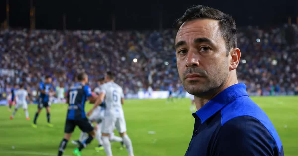 Paolo Arriaga fue el que metió al conjunto cementero en el 'ojo del huracán'.