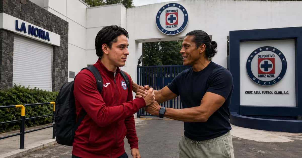 Javier Sámano y Joel Huiqui.