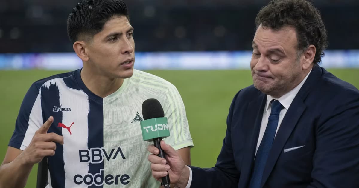 Edson Álvarez y David Faitelson.