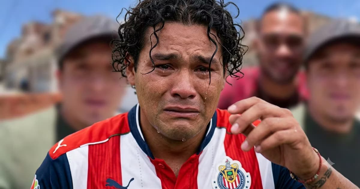 Carlos 'Gullit' Peña apareció libando en las calles de Guanajuato