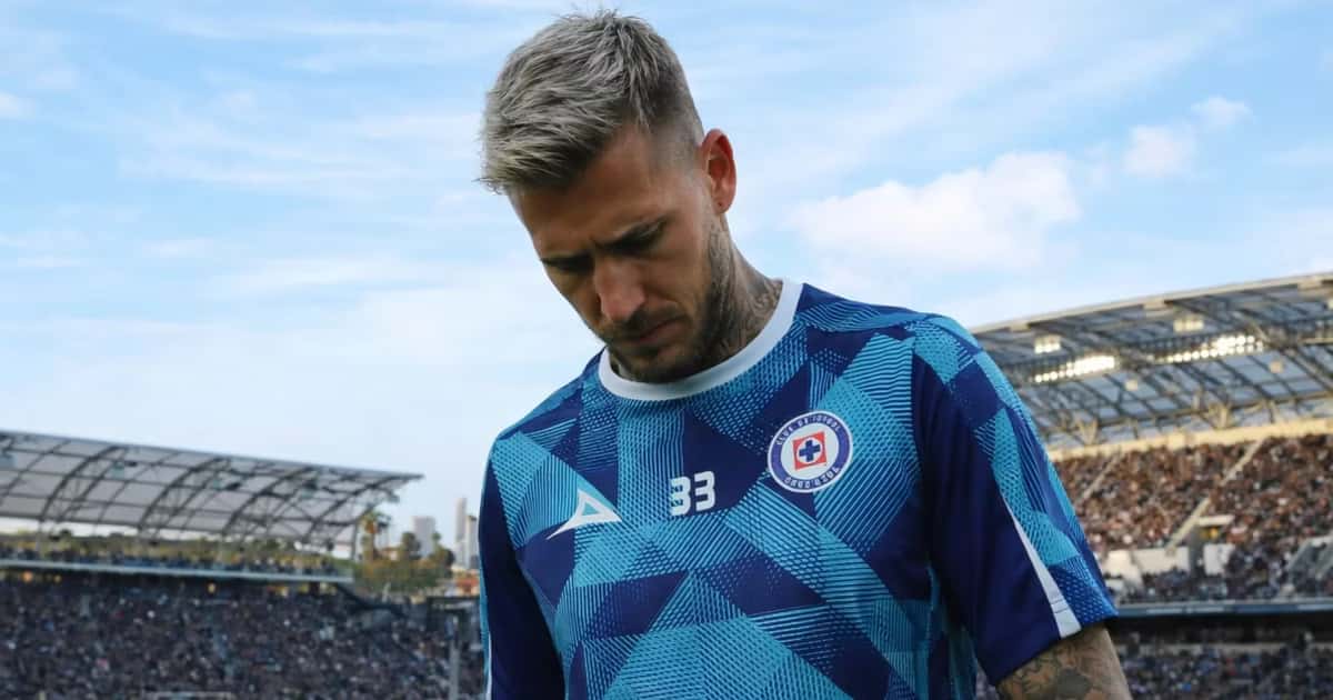 Gonzalo Piovi no podrá ver acción en el compromiso ante el cuadro angelino de la noche de este martes.