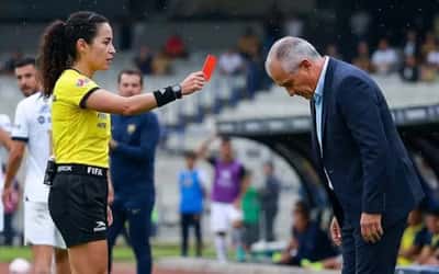 La posible sanción que tendría Sergio Bueno tras su cruce con Katia Itzel