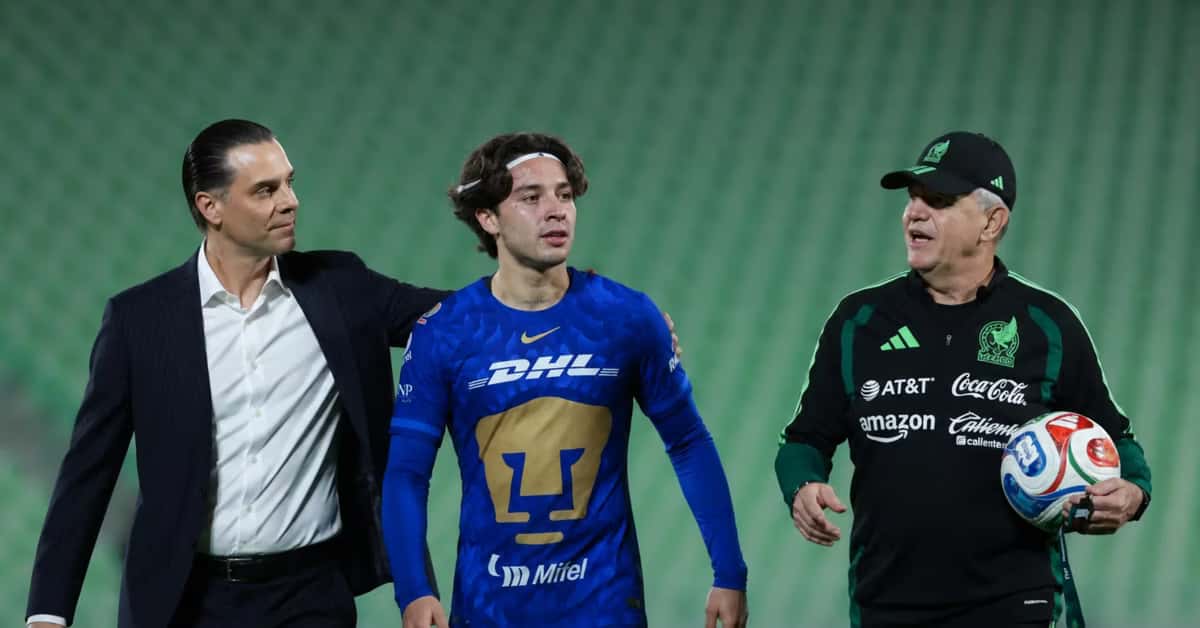 Christian Martinoli, Jordan Carrillo y Javier Aguirre.