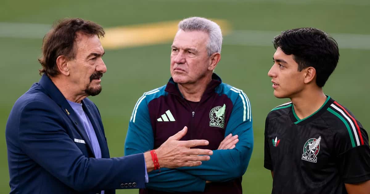 Ricardo La Volpe, Javier Aguirre y Gilberto Mora.