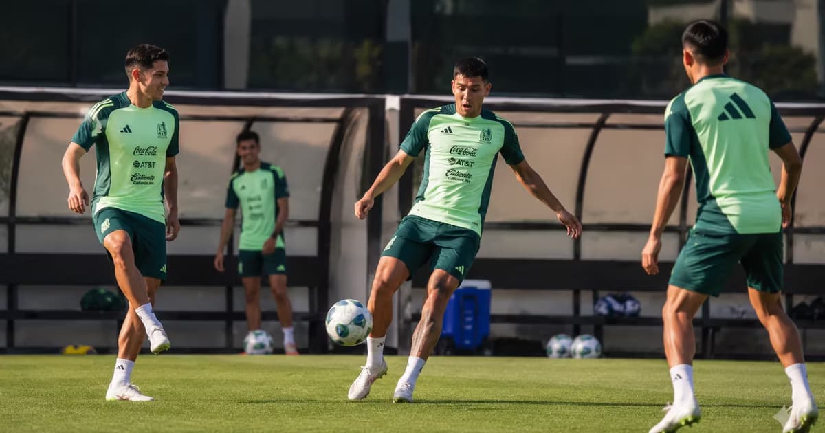 Edson Álvarez se metió a la dinámica de Jorge Sánchez y Raúl Jiménez, pero terminó provocando un blooper.