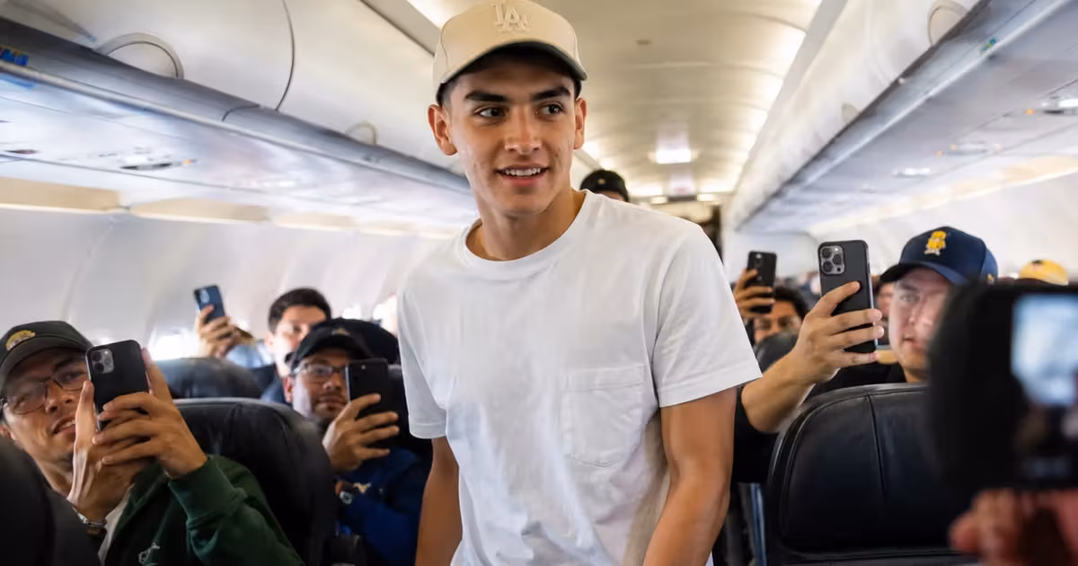 La ovación que recibió Gil Mora.