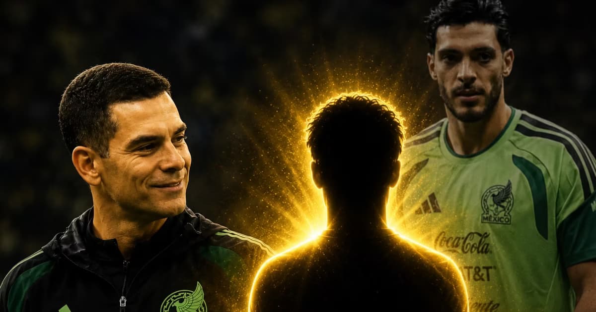 Rafael Márquez y Raúl Jiménez.