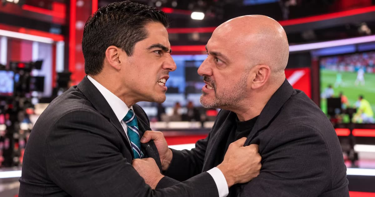 Andrés Vaca y Marco Cancino protagonizaron un intenso intercambio durante una transmisión de TUDN relacionada con el Clásico Joven.