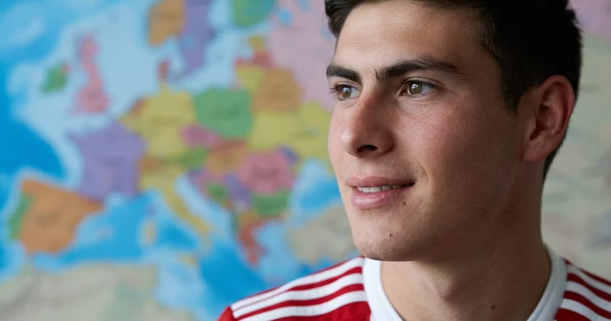 Armando González podría comenzar en Olympiacos una etapa europea en la que su rendimiento determinará si posteriormente aparece la posibilidad de dar un salto a una liga de mayor nivel.