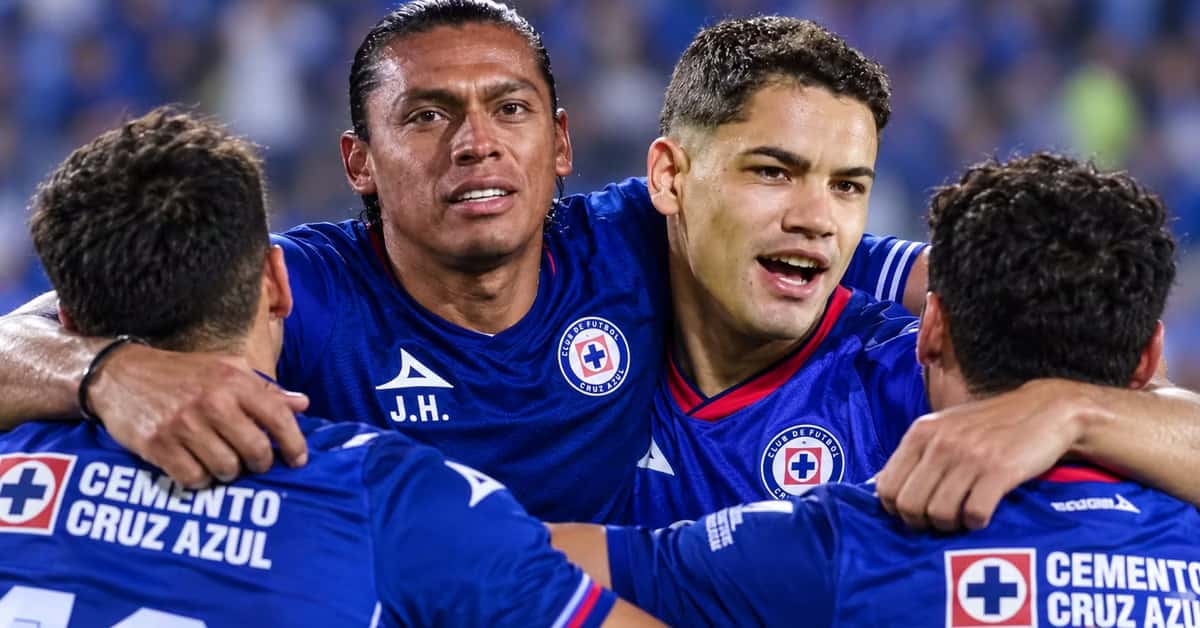 Joel Huiqui podría recuperar a Gabriel Fernández, Omar Campos y Amaury García para enfrentar a Pumas.