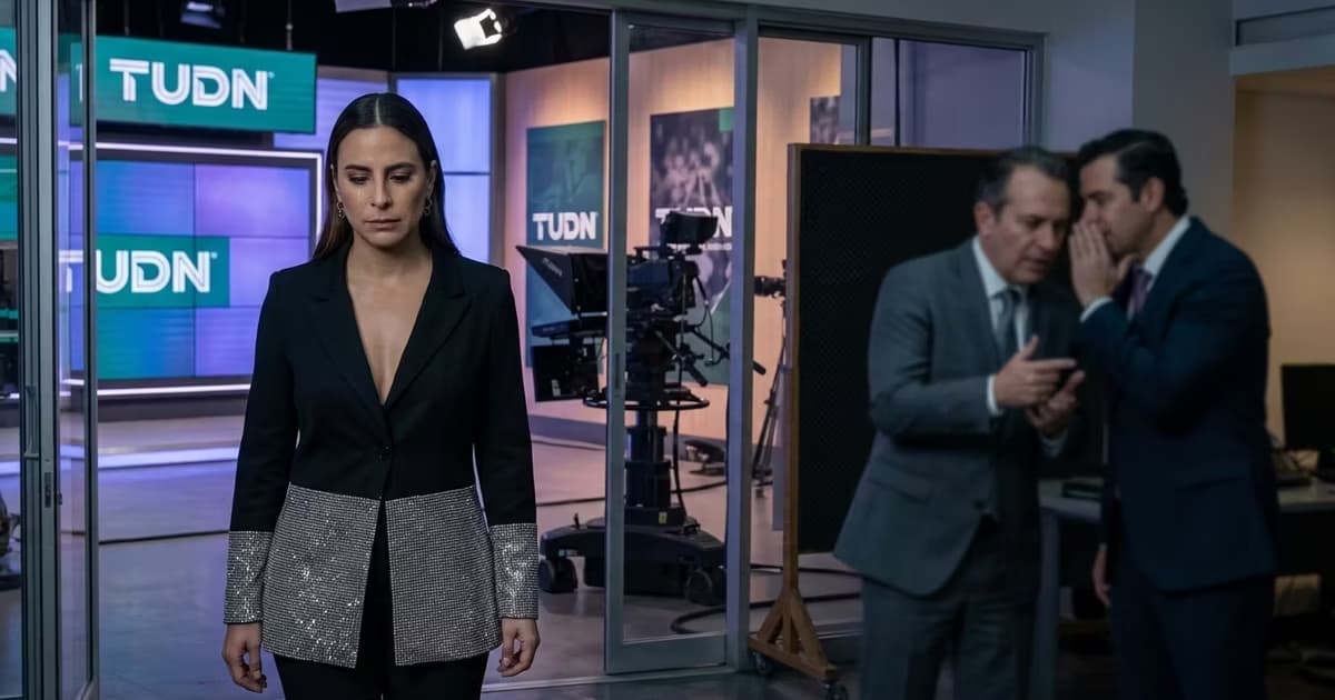 Valeria Marín confirmó su salida de TUDN después de siete años, mientras la televisora registró otra baja importante apenas unos días después.