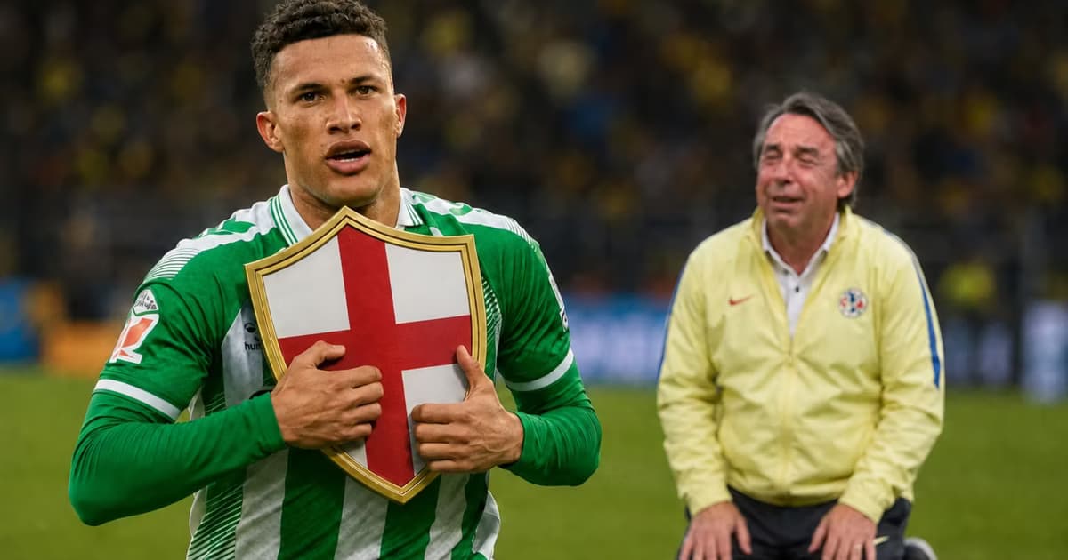 Nelson Deossa corriendo con un escudo de Inglaterra y detrás Emilio Azcárraga.