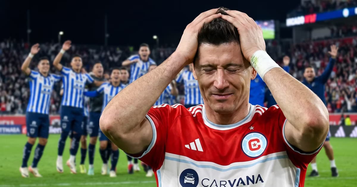Robert Lewandowski terminó por darle la clasificación a Rayados con su error