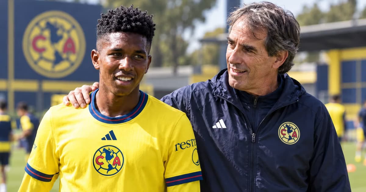 Roger Benítez continúa su formación en las fuerzas básicas del América y mantiene como principal objetivo debutar en Primera División con las Águilas.