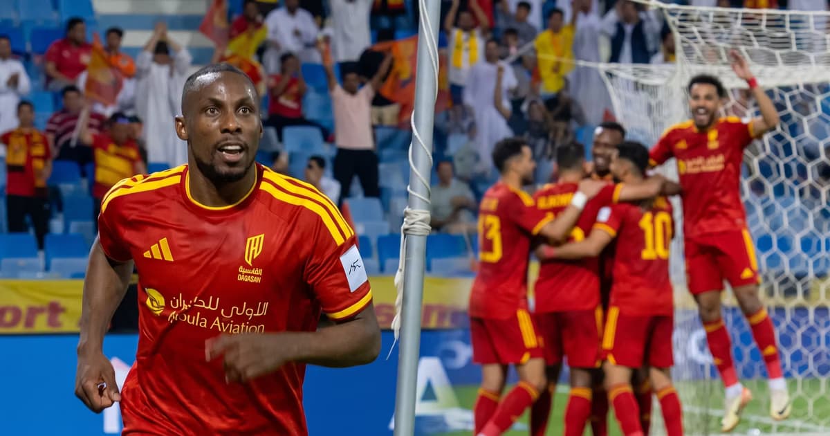 Julián Quiñones marca otro gol en Arabia
