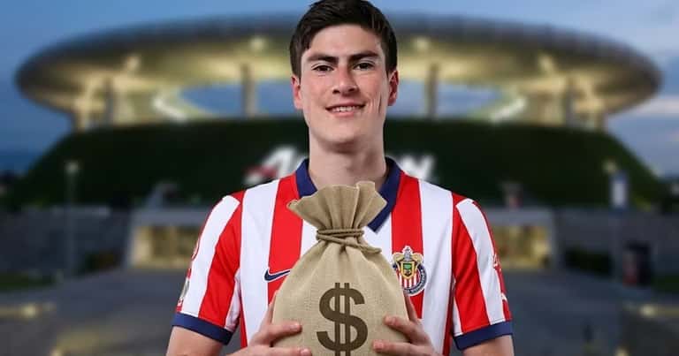 Chivas ya no pide $15 millones y le pone nuevo precio a la Hormiga González ante Olympiacos