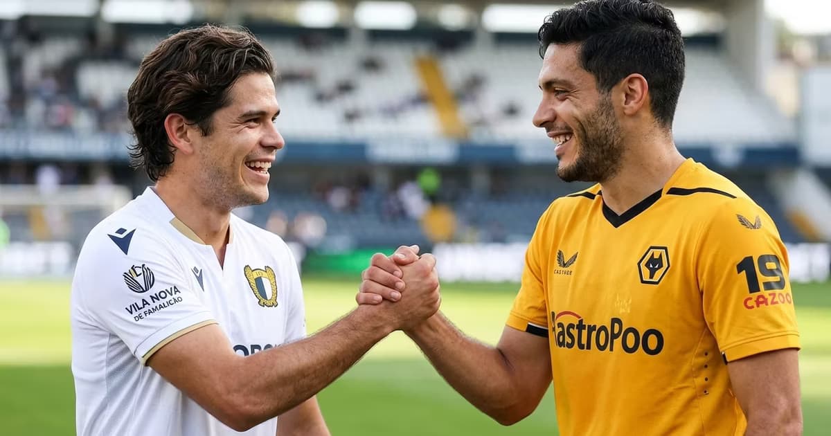 Pato Salas llega al FC Famalicão y lo comparan con Raúl Jiménez .