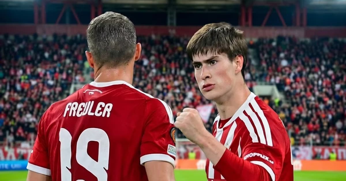 Armando “Hormiga” González celebró con euforia su primer gol en la Europa League durante el Olympiacos vs. Jagiellonia Białystok.