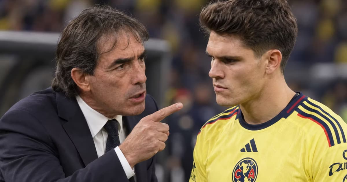 Guillermo Almada mostró su frustración durante el Clásico Joven mientras Israel Reyes terminó con la calificación más baja entre los titulares del América.