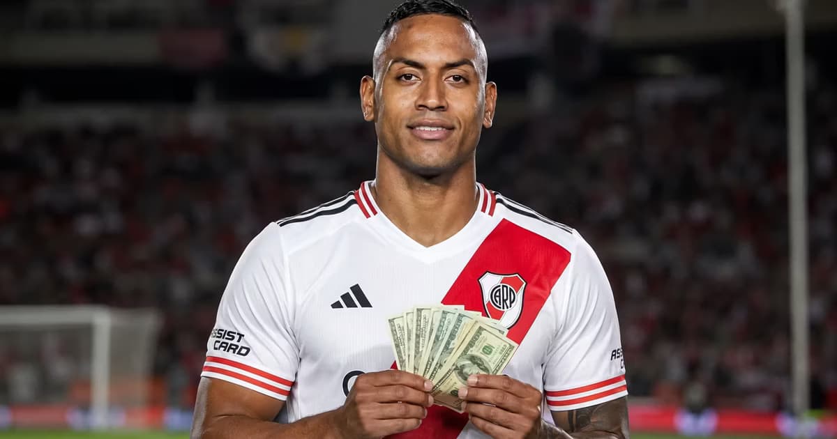 Willer Ditta despertó nuevamente el interés de River Plate, pero Cruz Azul no piensa facilitar la salida de uno de los pilares de su defensa.