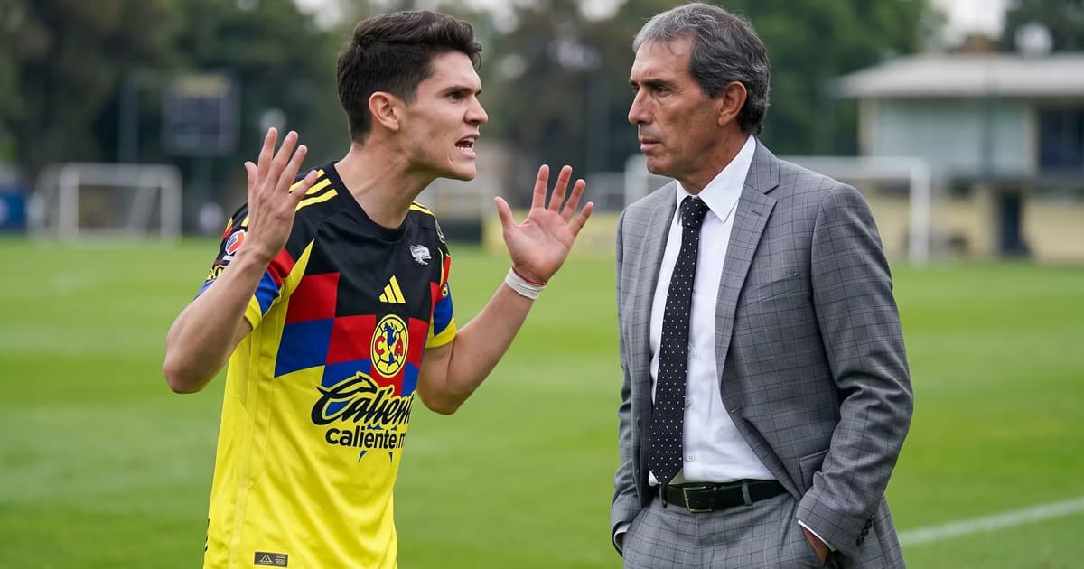Israel Reyes se siente inconforme jugando como mediocampista
