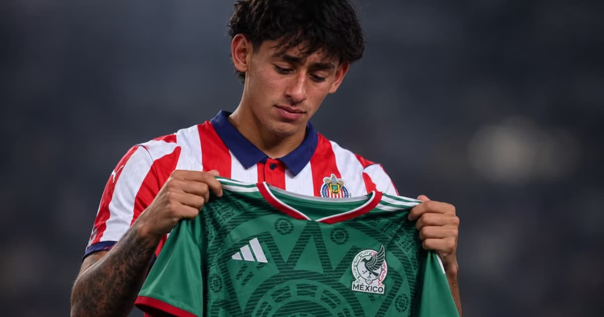 Santiago Sandoval marcó un doblete contra Pumas, pero Roberto Alvarado mantiene ventaja en la carrera por aparecer en la primera convocatoria de Rafa Márquez.