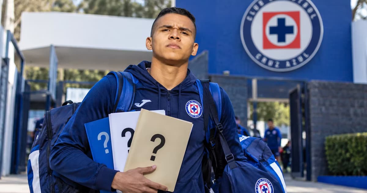 Kevin Mier lejos de Cruz Azul