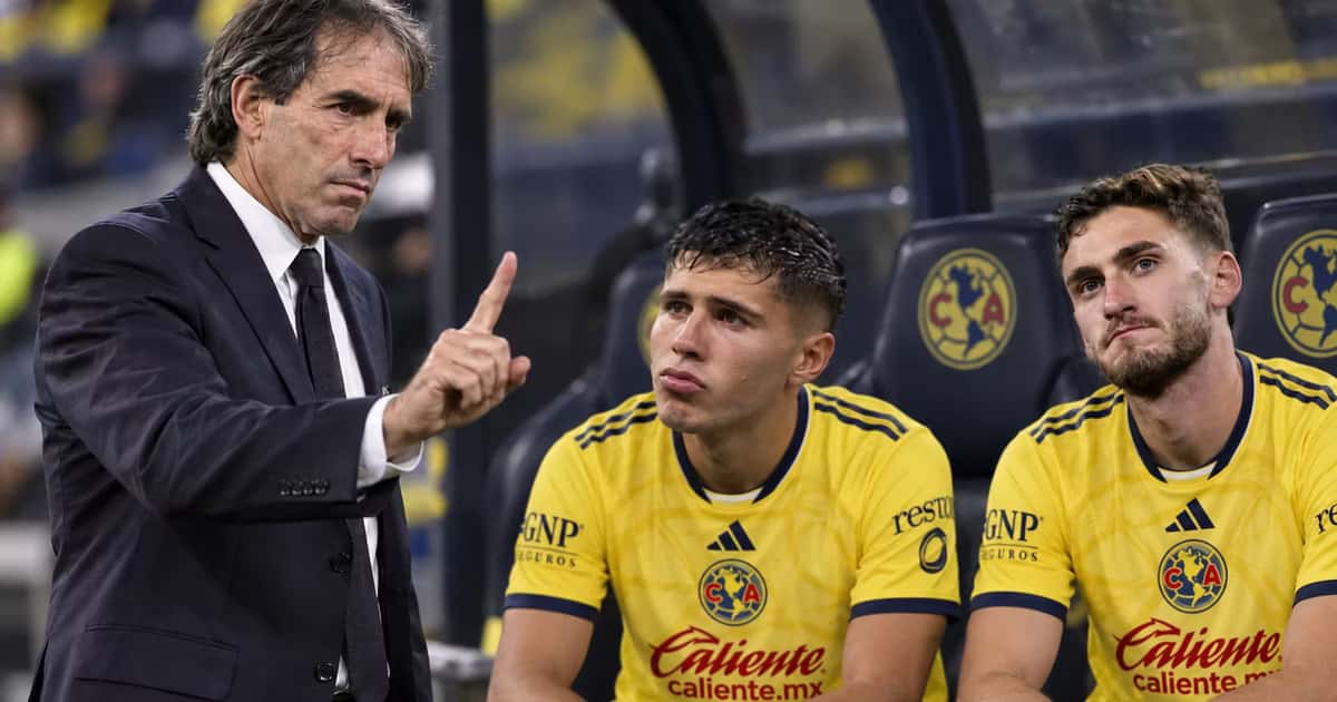 Santiago Ramos Mingo y Santiago Bueno continúan trabajando con América mientras Guillermo Almada decide si pueden debutar ante Necaxa.