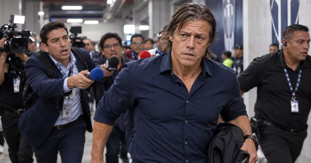 Matías Almeyda y la rueda de prensa