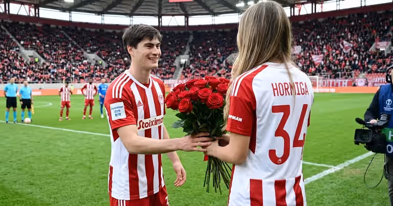 Hormiga González acapara miradas en Olympiacos y lo relacionan con una modelo kosovar