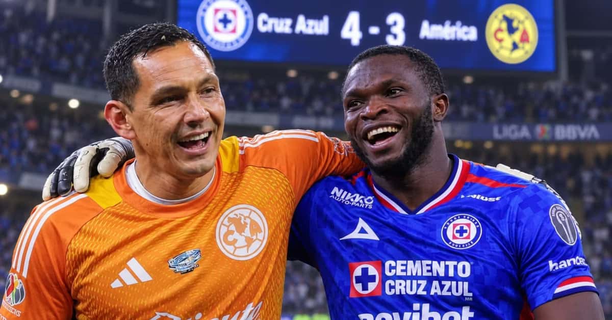 Rodolfo Cota fue captado conversando entre risas con Christian Ébere después de la derrota del América frente a Cruz Azul.