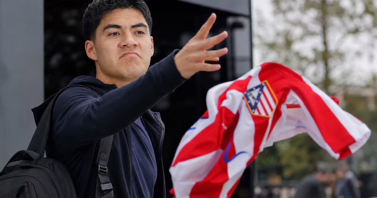 Obed Vargas tiene contrato con Atlético de Madrid hasta 2030, aunque el club analiza cederlo para que tenga mayor continuidad durante la temporada 2026-2027.