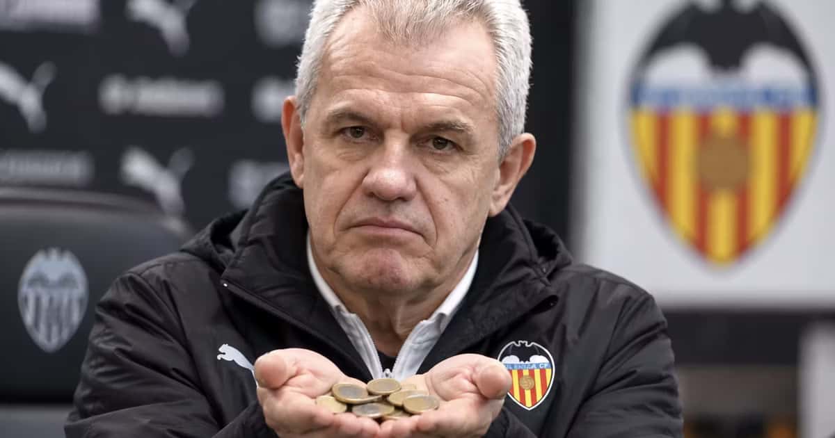 Javier Aguirre podría regresar a LaLiga para tomar el banquillo del Valencia después de terminar su tercera etapa al frente de la Selección Mexicana.