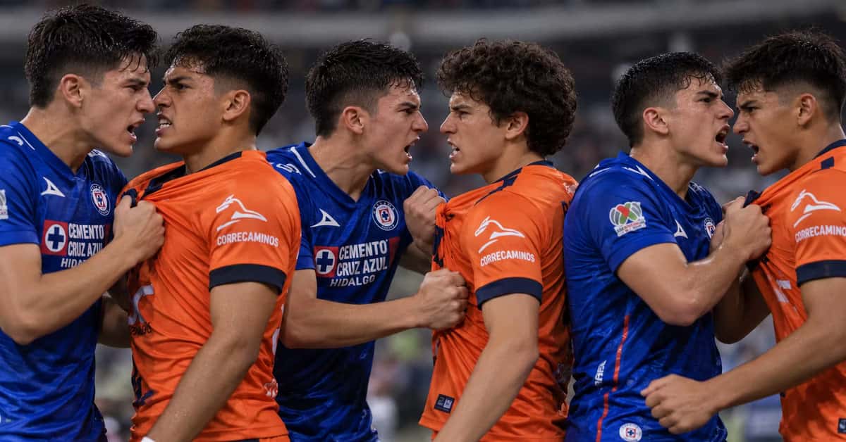 Jugadores y cuerpos técnicos de Correcaminos y Cruz Azul Hidalgo terminaron encarados después del empate sin goles en Ciudad Victoria.