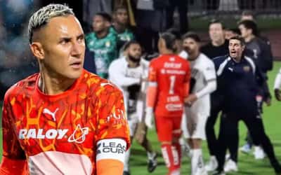 Keylor Navas estuvo en la pelea entre Pumas y León, pero Esteban Solari lo separó